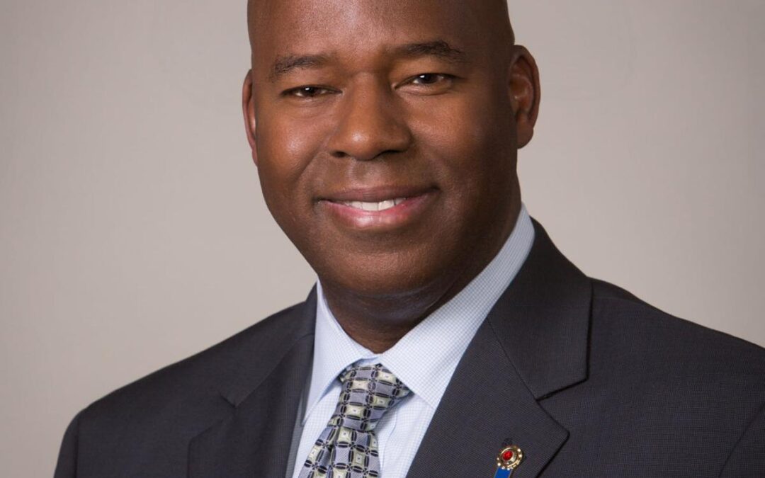 Jones announces write-in campaign for Ward 4 school board seat