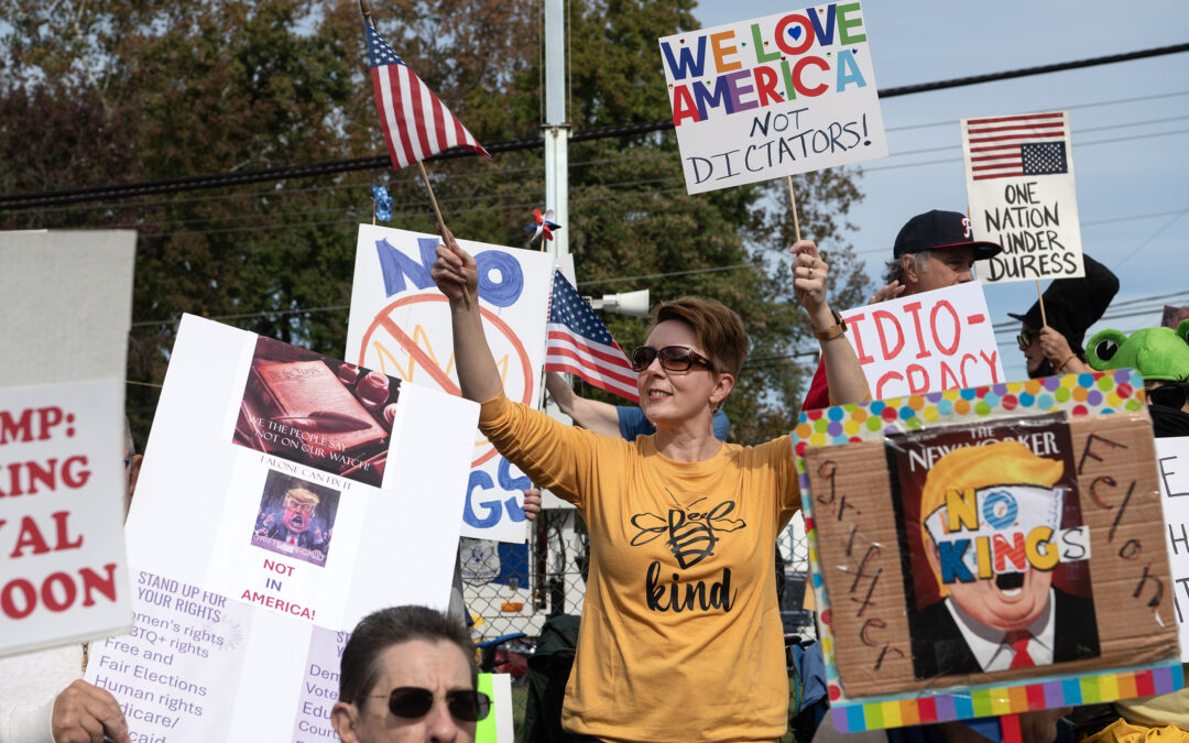 No Kings protest draws over 2,000 in Fredericksburg