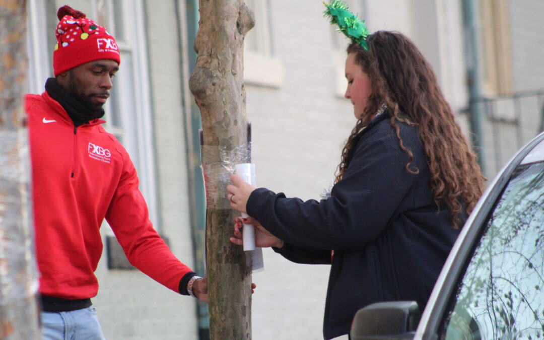 PHOTOS:  Fredericksburg locks in Christmas Parade setup with route restrictions