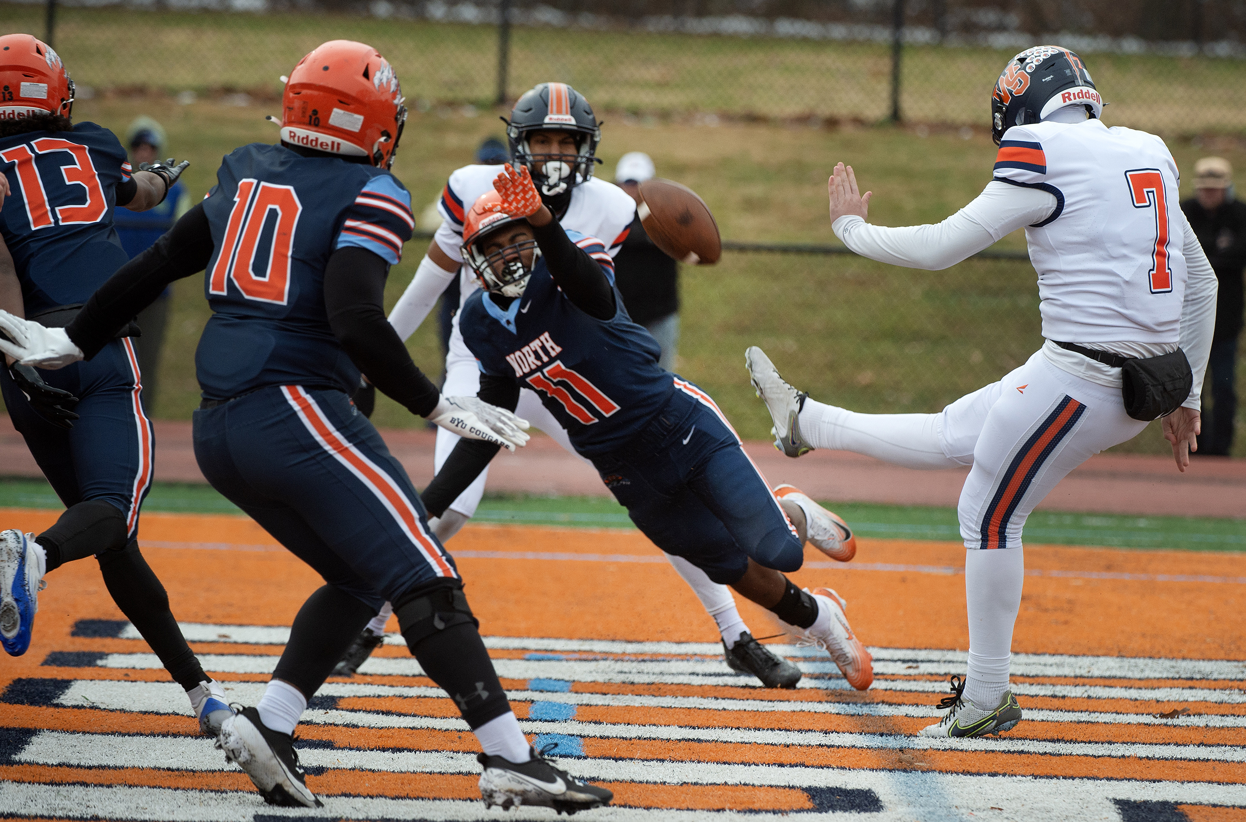 North Stafford Wolverines (19) West Springfield Spartans (7)