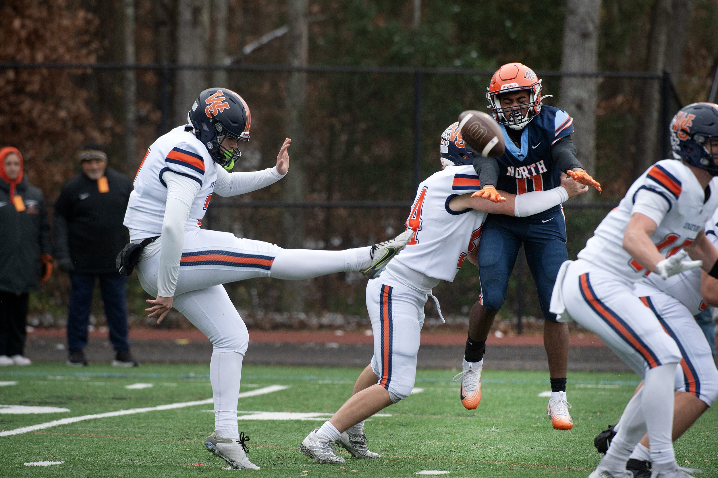 North Stafford Wolverines (19) West Springfield Spartans (7)