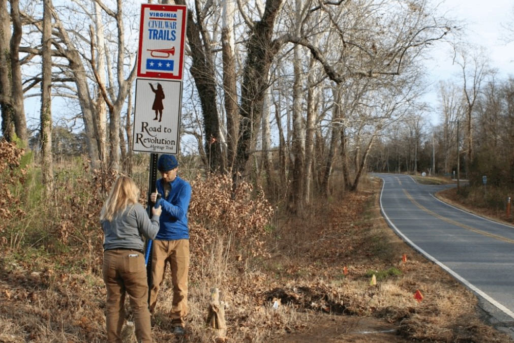Stratford Hall relocates heritage trail markers