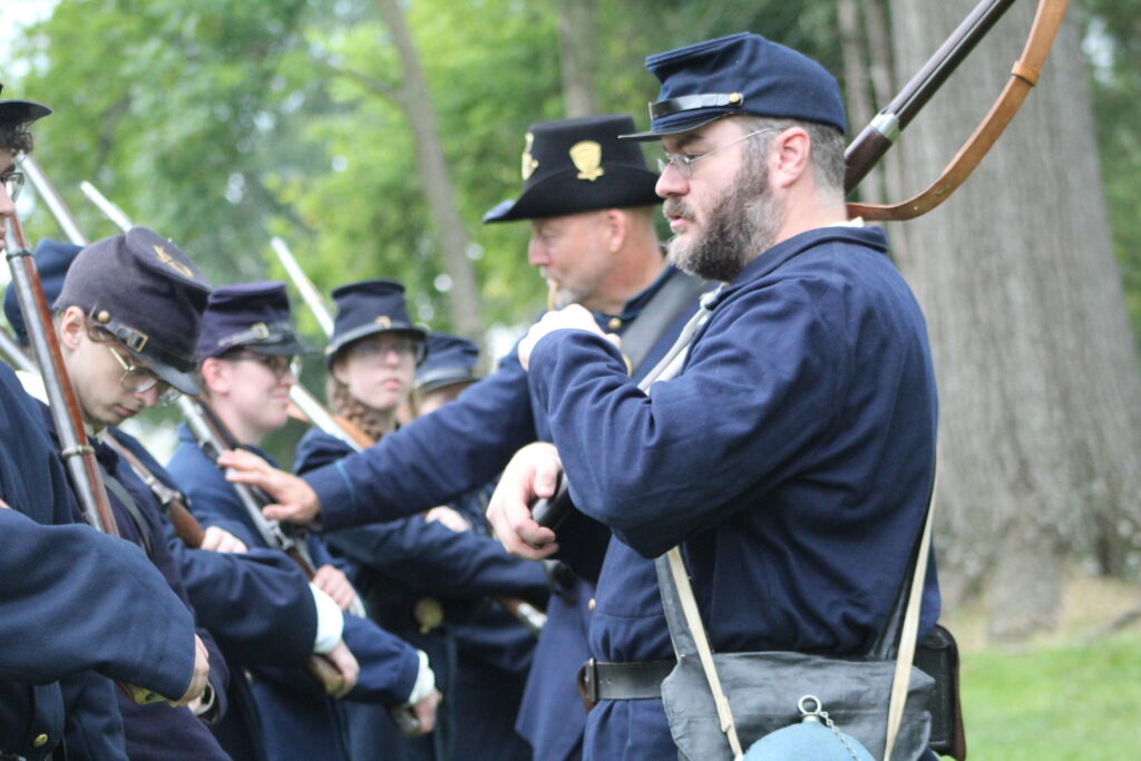 PHOTOS: Living history returns to Sunken Road