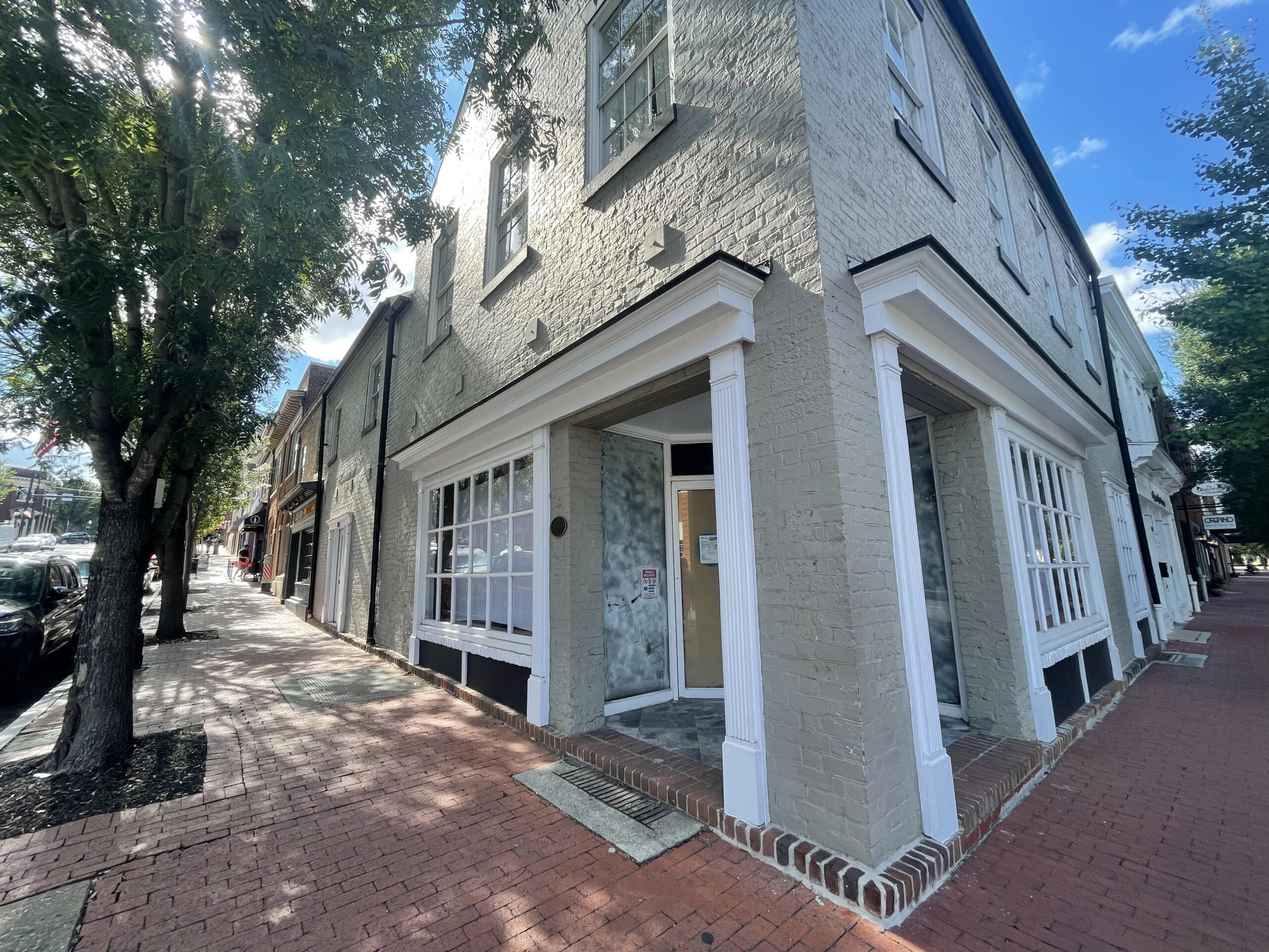 Biz Beat Roundup: New life planned for long-vacant downtown storefront