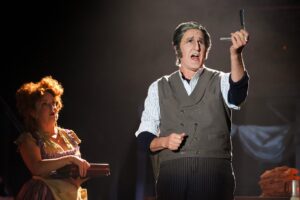 Riverside Center serves up a deliciously dark ‘Sweeney Todd’